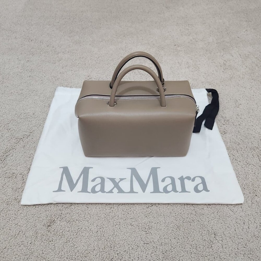 Max Mara Medium natural leather bowler bag - Picture 12 of 16